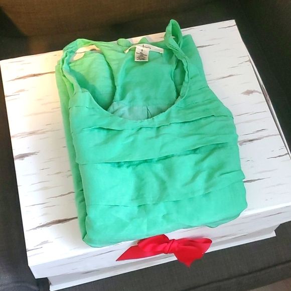 Green Trinity Racer Back Tank Top - Picture 2 of 6